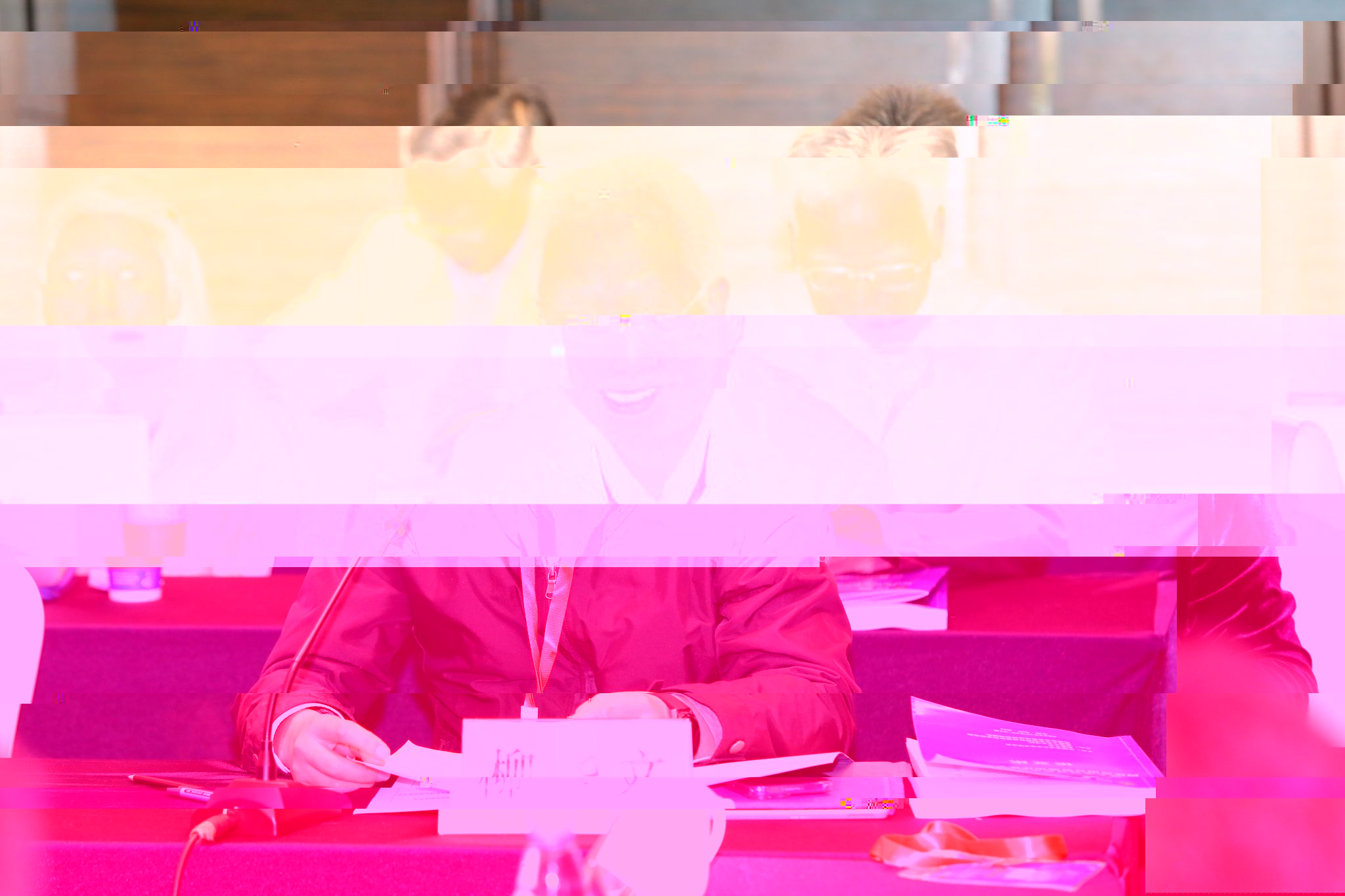 9B6A8654
