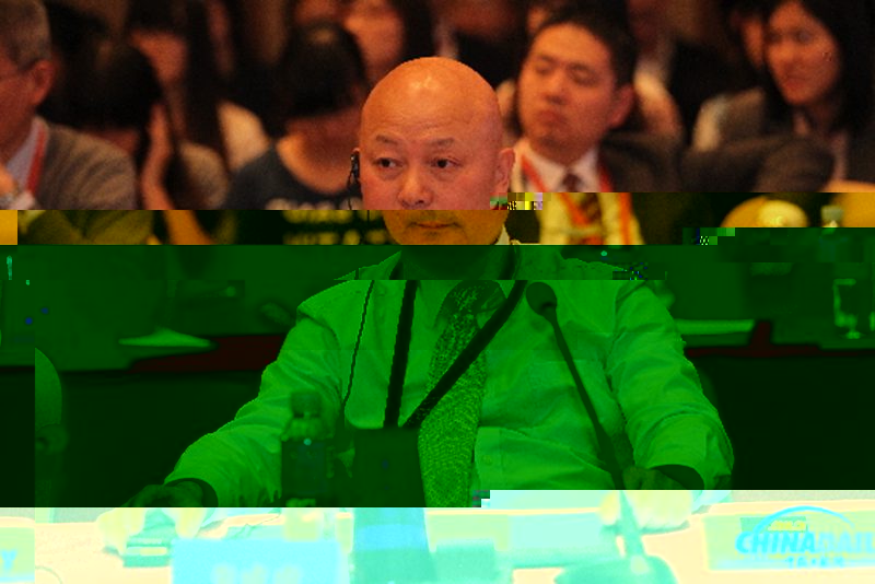 朱成虎将軍在論壇上。攝影:中國日報 鄒紅 朱成虎将軍在論壇上。攝影:中國日報 鄒紅